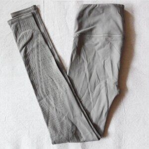 Lululemon Reveal Tight 6 Mindful Motion in Carbon Dust